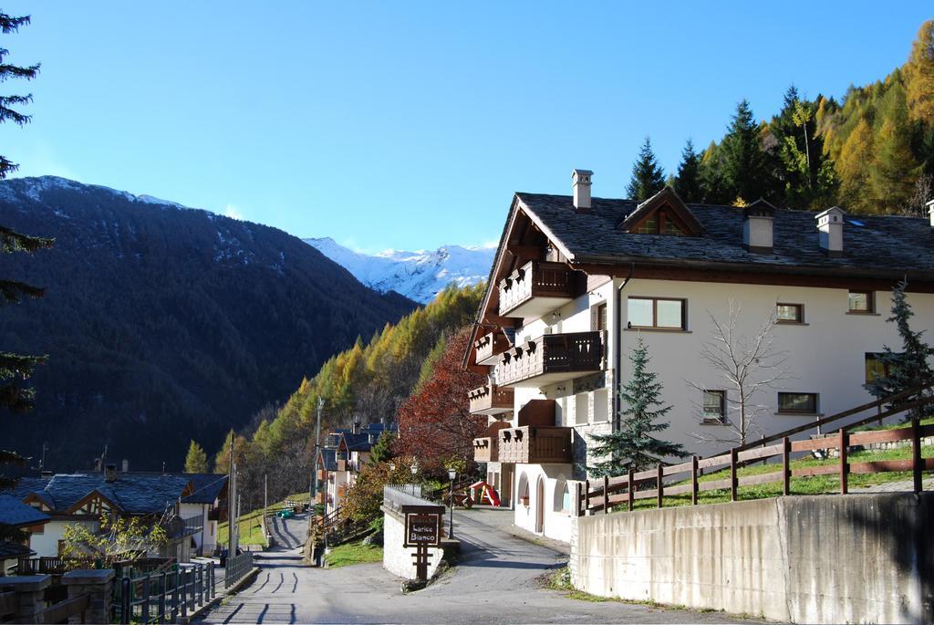 Residence Larice Bianco Campodolcino Eksteriør billede